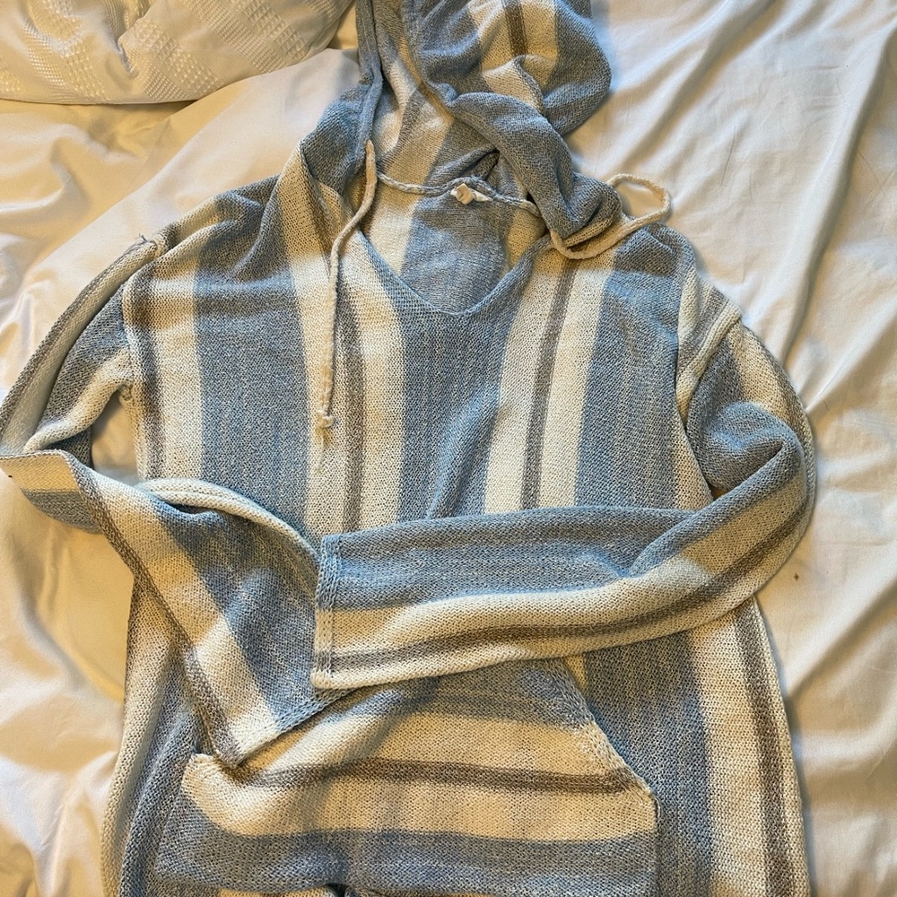 Medium beach sweatshirt